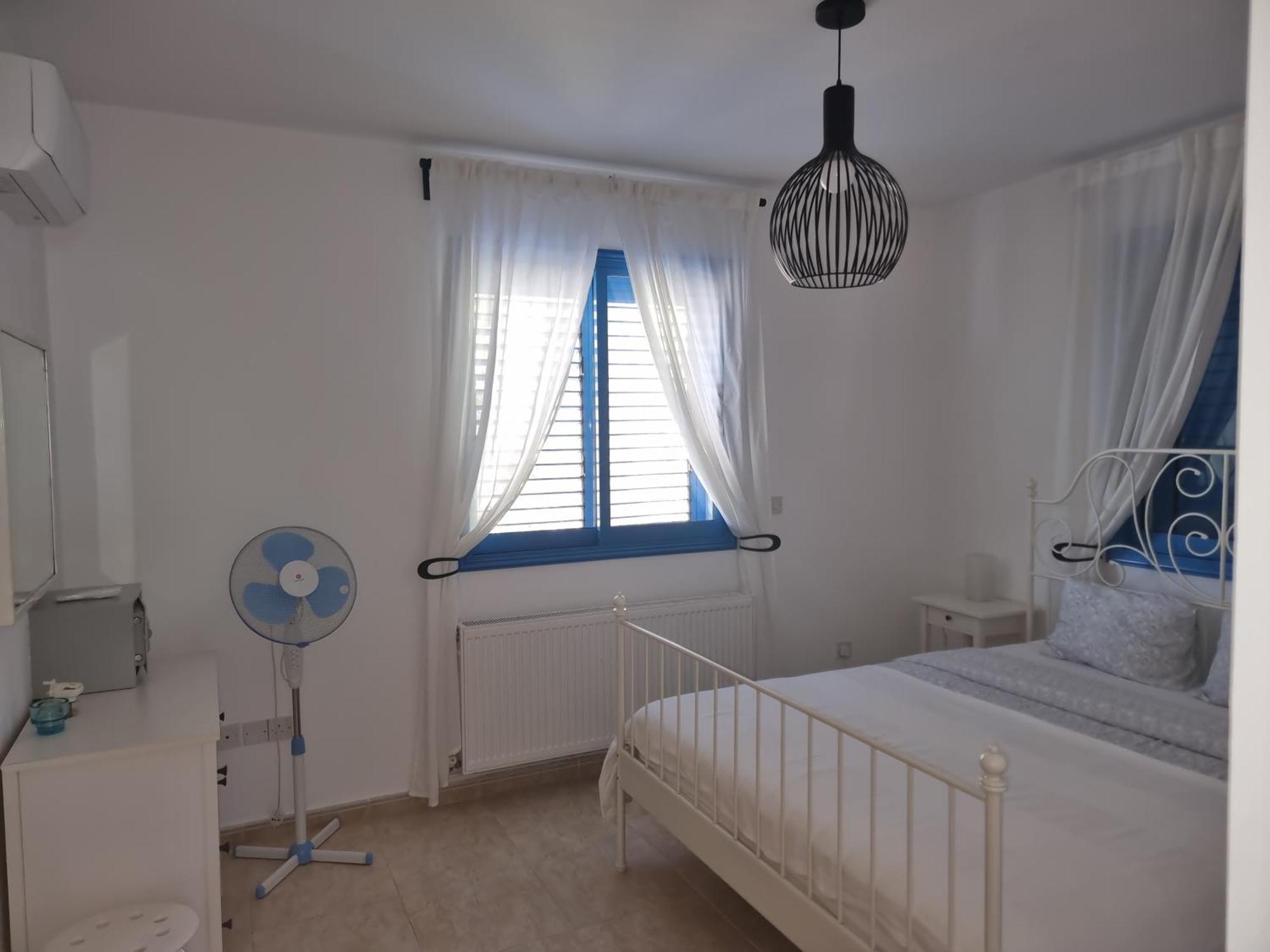 Olive Beach Villa Пея Екстериор снимка