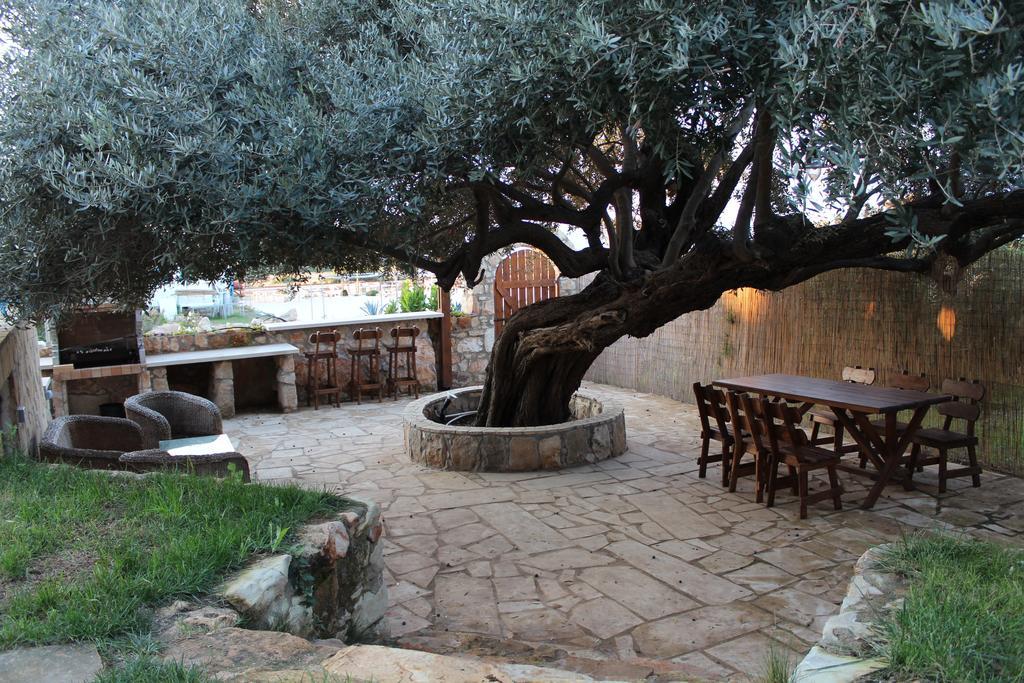 Olive Beach Villa Пея Стая снимка